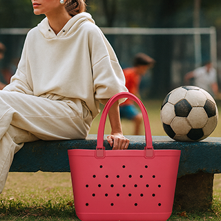 SOCCER MOM 320X320